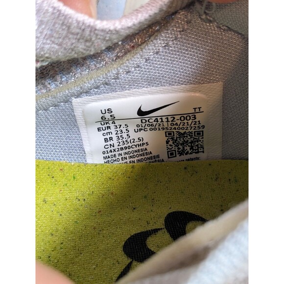 Nike Air VaporMax 2021 Flyknit Light Bone Lime Ice Women's 6.5 - Picture 9 of 9